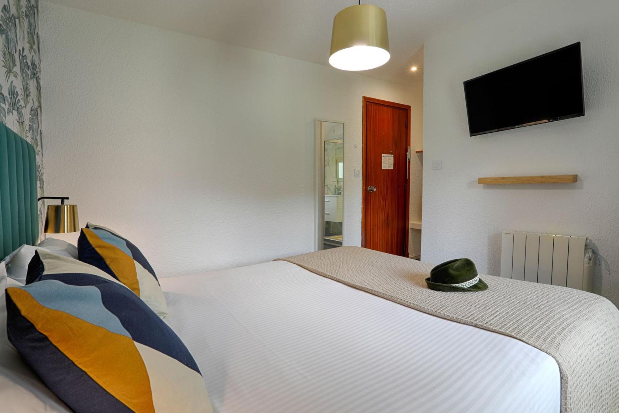Hotel Le Branhoc - Brit Hotel 오레 외부 사진