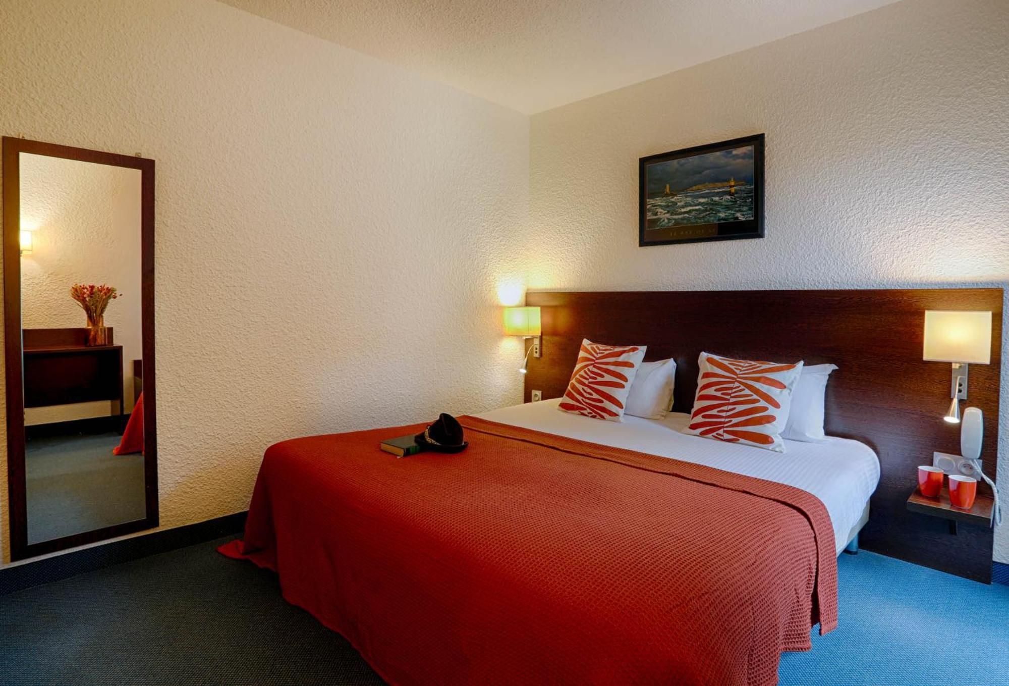 Hotel Le Branhoc - Brit Hotel 오레 외부 사진